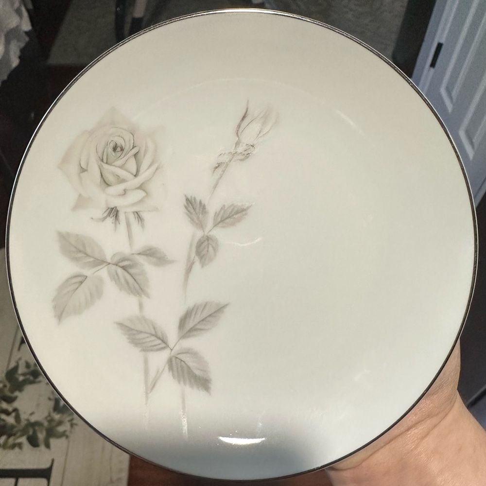 Noritake 6002 Melrose Flower Salad Plates